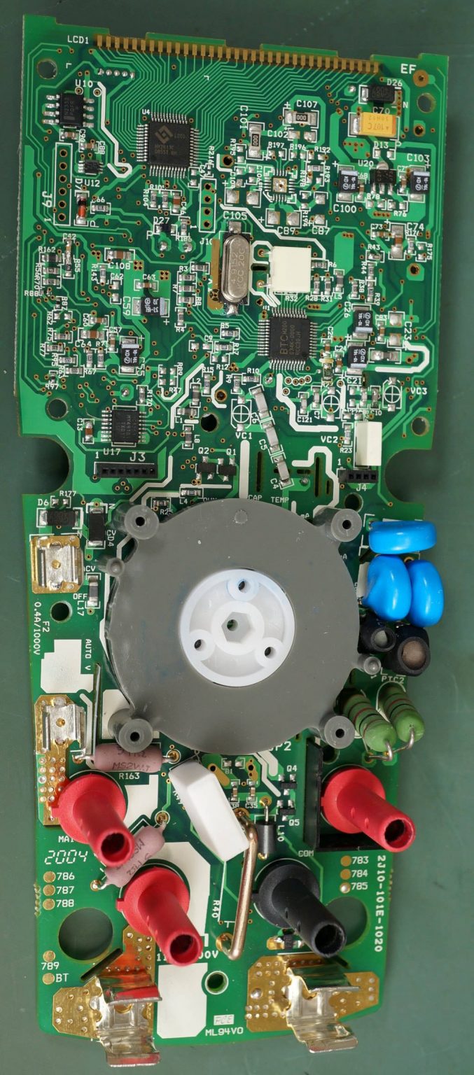 BM786 EEVblog 60’000 count multimeter with probes Simon's Electronic's